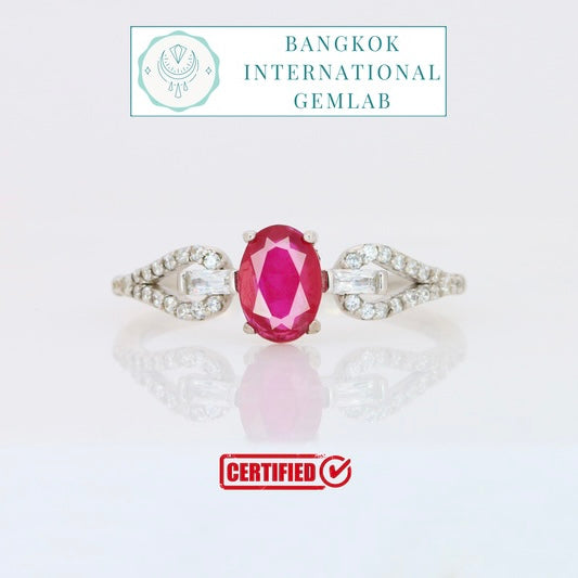Anillo de Rubí Natural Rojo Intenso en Plata 925 Certificada