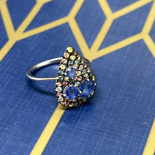 Lágrima do Sri Lanka – Anel de prata 925 e safiras naturais multicoloridas