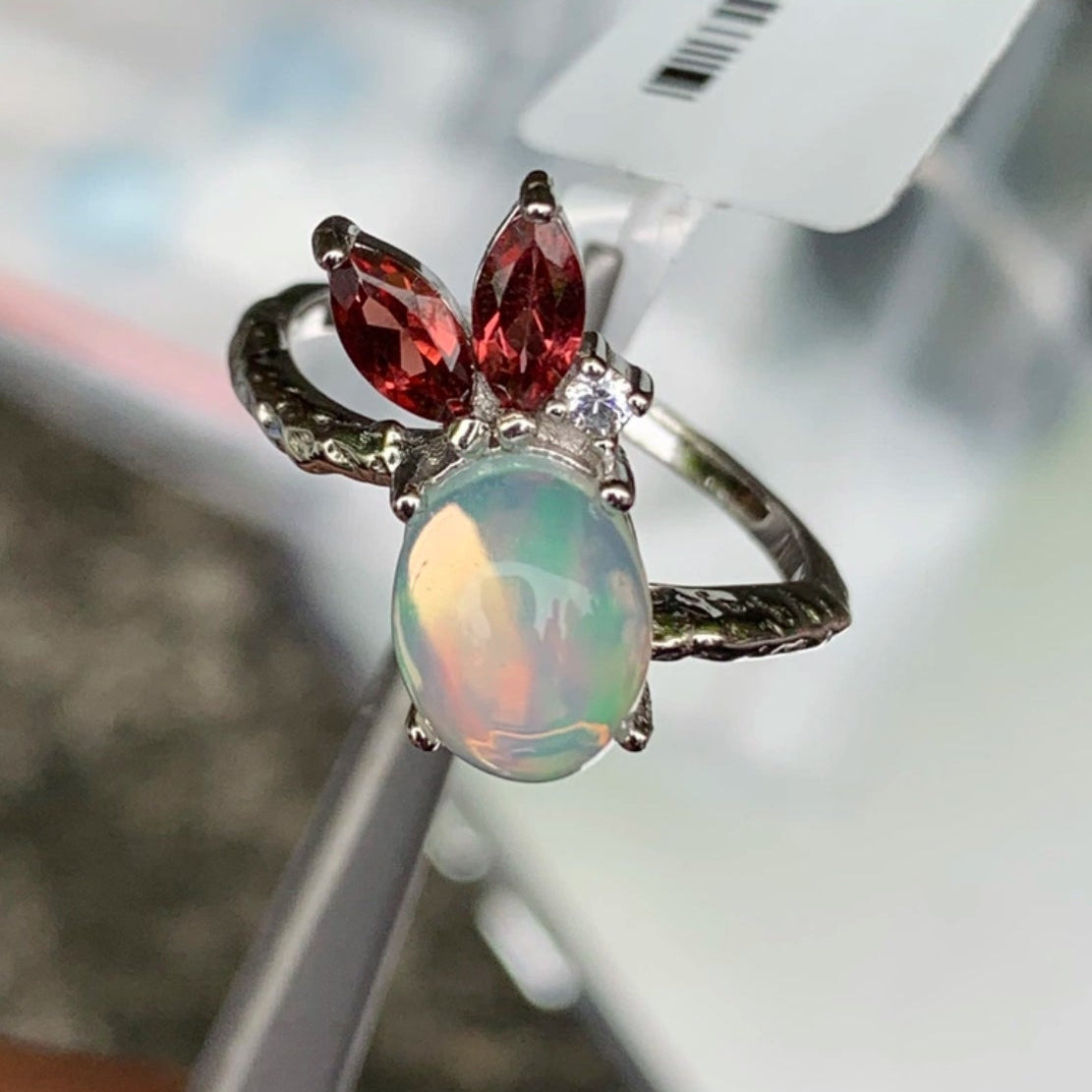 Alma de Llama – Anel de Opala Natural e Granada em Prata 925