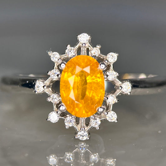 Trône de Lumière – Bague en saphir jaune naturel, taille 9