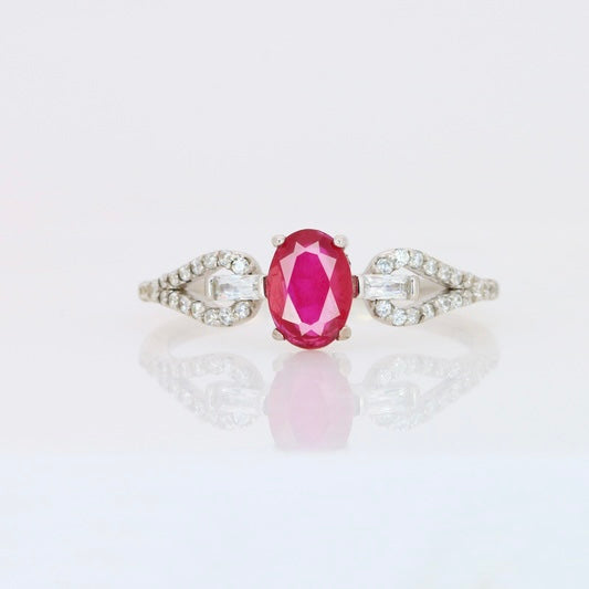 Anillo de Rubí Natural Rojo Intenso en Plata 925 Certificada