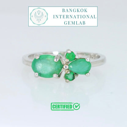 Anillo de Esmeralda Natural Verde Intenso en Plata 925 Certificada