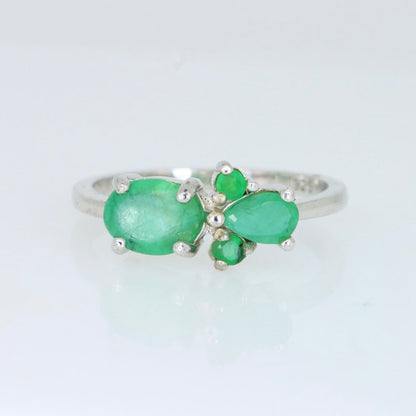 Anillo de Esmeralda Natural Verde Intenso en Plata 925 Certificada
