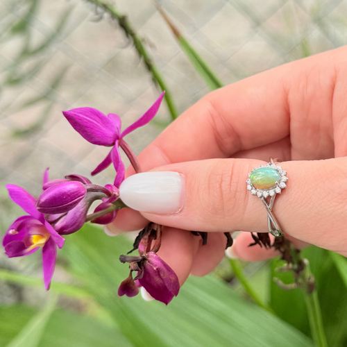 Anillo de Ópalo Natural Etíope en Plata 925 Certificada