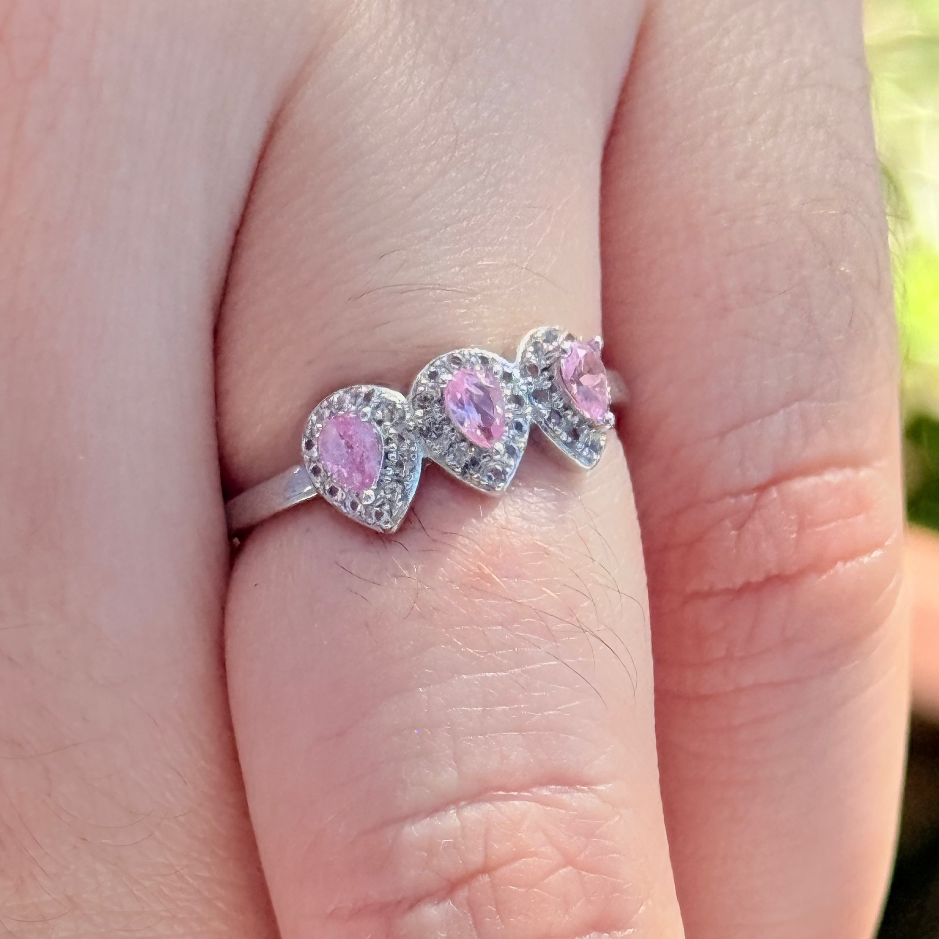 Pinky Dawn – Anel de Prata 925 com Safiras Padparadscha Naturais do Sri Lanka