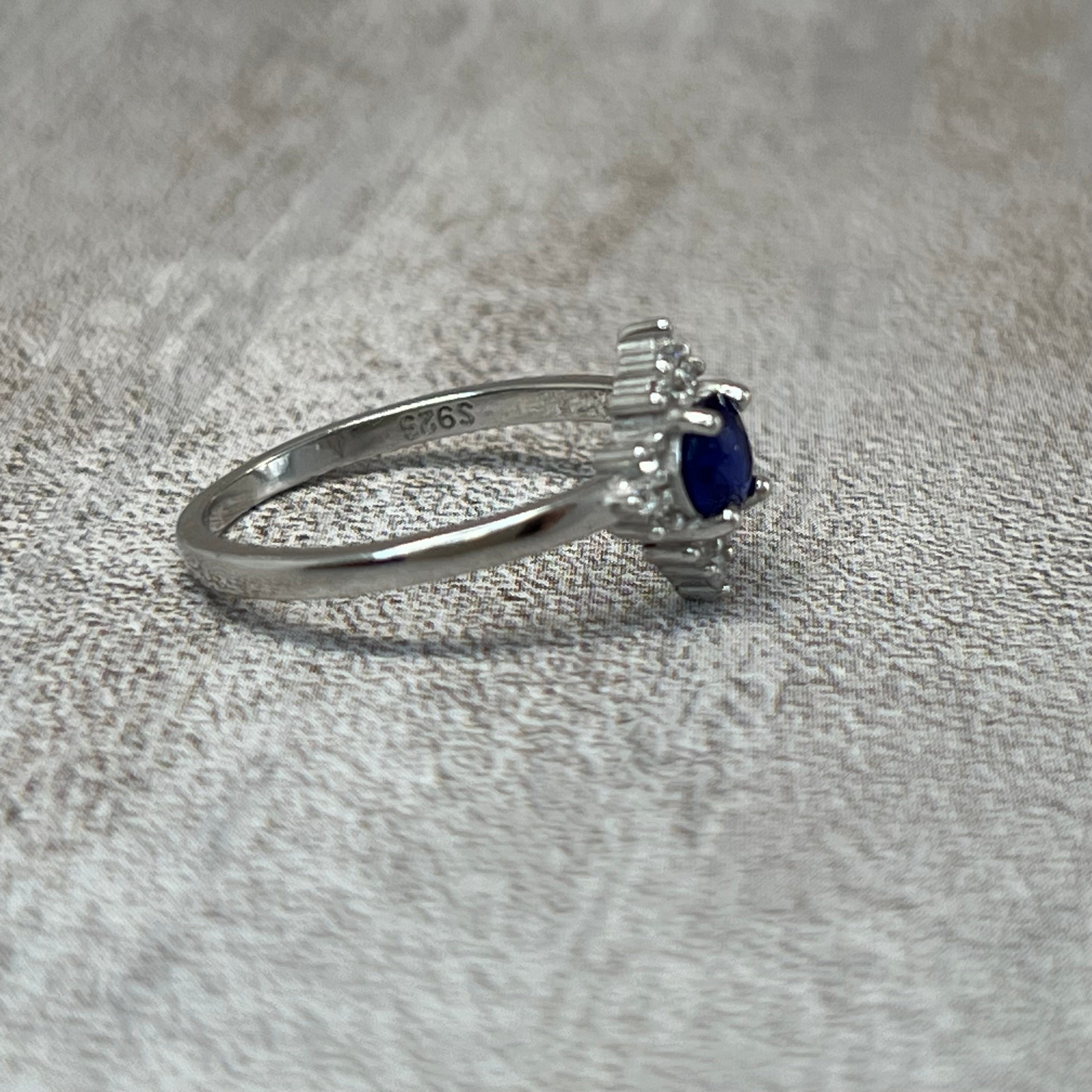 Sweet Fire – Anel de Prata 925 com Safira Lab