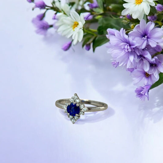 Fuego Dulce – Anillo de Plata 925 con Zafiro de Laboratorio