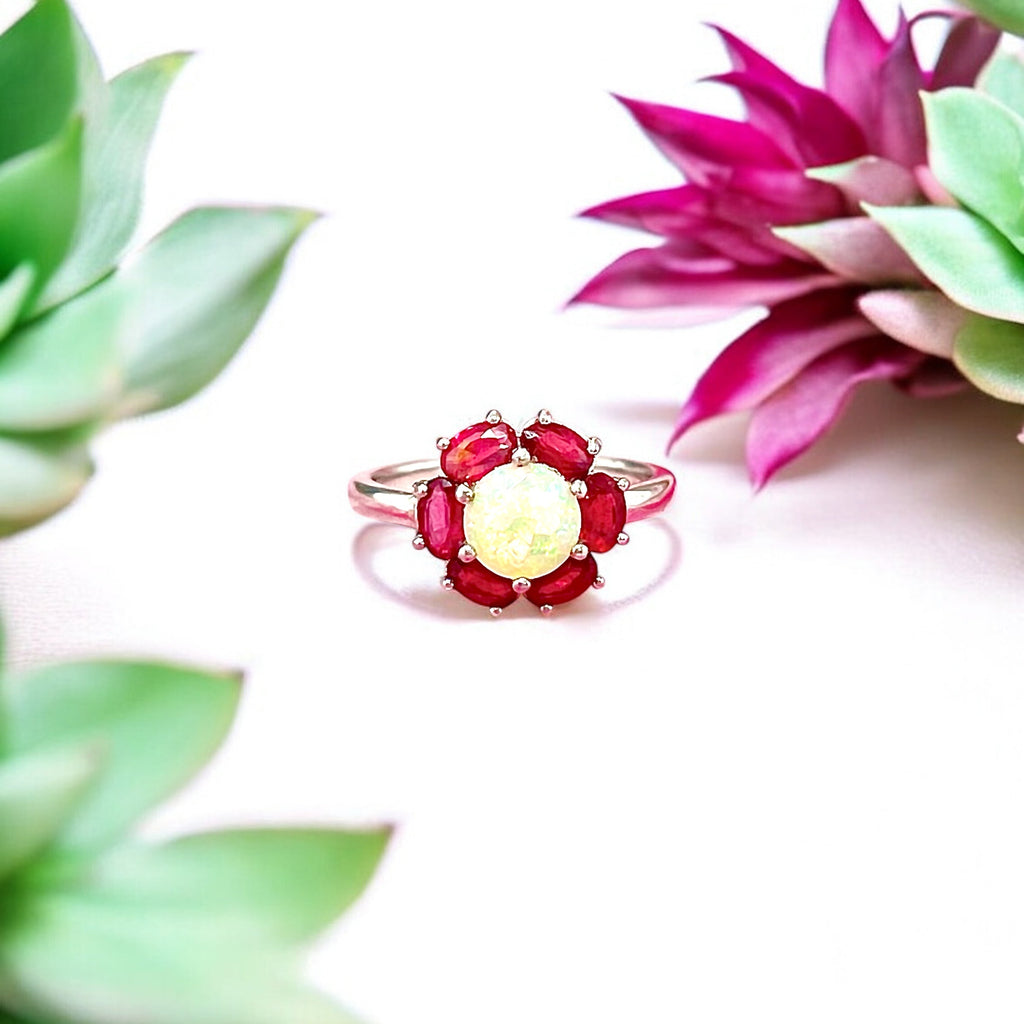 Flor de Fogo – Anel de Prata 925 com Opala e Rubi Natural